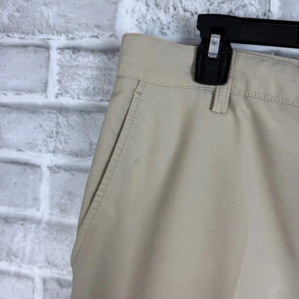 FootJoy Mens Tan Khaki Performance Golf Shorts Flat Front Stretch Size 36 x 9